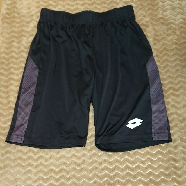 UMBRO(アンブロ)のサッカー パンツ 3枚セット 150 スポーツ/アウトドアのサッカー/フットサル(ウェア)の商品写真