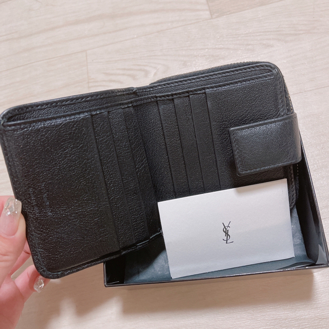 Saint Laurent(サンローラン)のサンローラン Yves Saint Laurent ウォレット レディースのファッション小物(財布)の商品写真