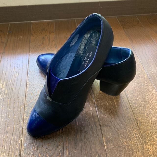 RABOKIGOSHI works(ラボキゴシワークス)のラボキゴシ　ブラック✖️ネイビー　靴 レディースの靴/シューズ(ハイヒール/パンプス)の商品写真