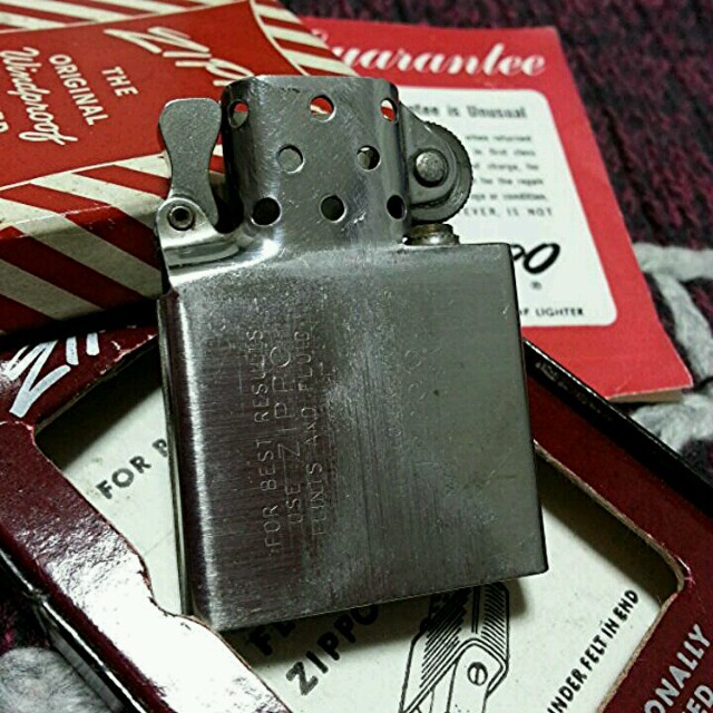 ZIPPO(ジッポー)の1970年〜1976年製ジャンク品インサイドユニット メンズのファッション小物(タバコグッズ)の商品写真