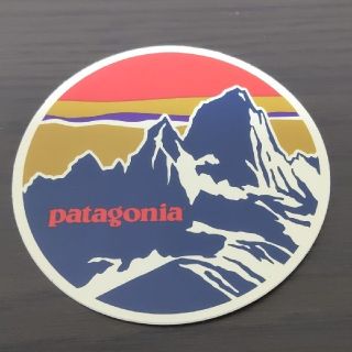 パタゴニア(patagonia)の(直径8.9cm) patagonia ステッカー(その他)