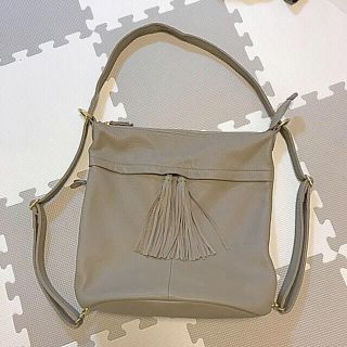 イアパピヨネ(ear PAPILLONNER)のショルダーバッグ　革　ear PAPILLONNER(ショルダーバッグ)