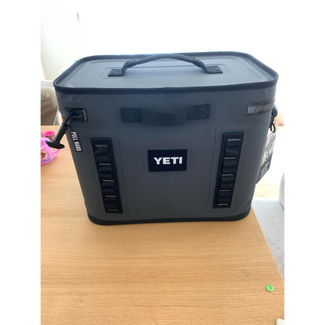 最終価格 YETI HOPPER FLIP 18 イエティホッパー チャコール スポーツ