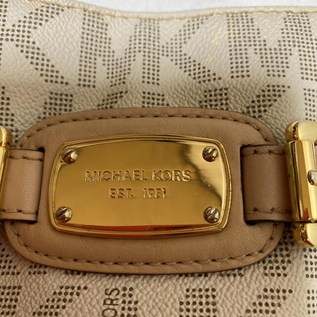 Michael Kors(マイケルコース)のマイケルコース　ショルダー　美品★お値下げしました レディースのバッグ(ショルダーバッグ)の商品写真