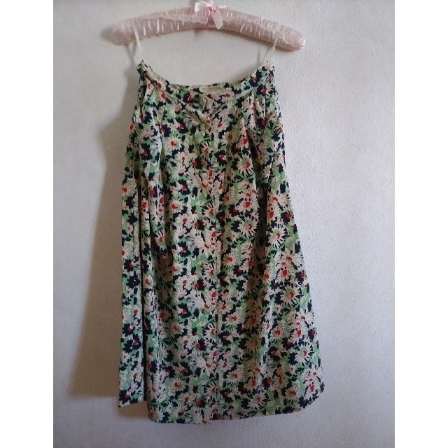 COMME CA DU MODE(コムサデモード)の花柄スカート レディースのスカート(ロングスカート)の商品写真