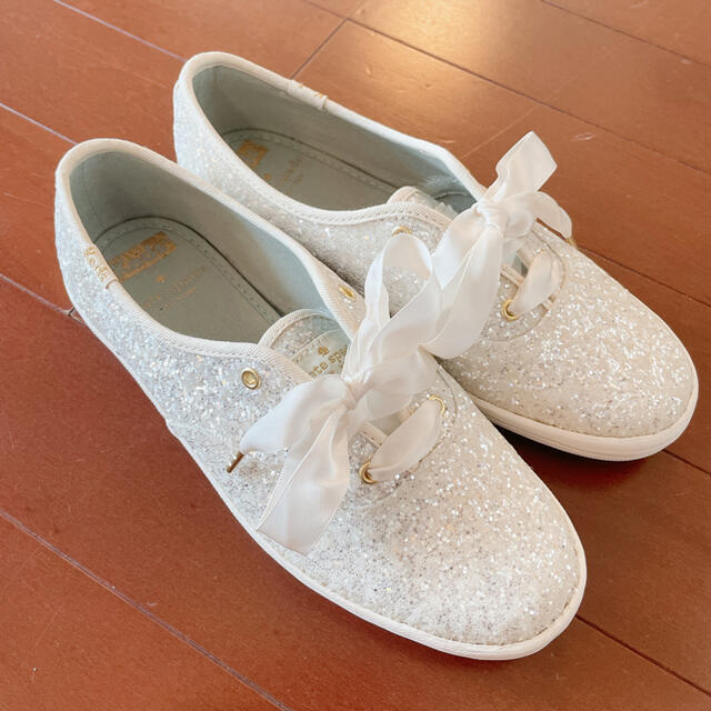 kate spade new york(ケイトスペードニューヨーク)のあめちゃん様専用✨ケイトスペード　keds グリッターリボンスニーカー レディースの靴/シューズ(スニーカー)の商品写真