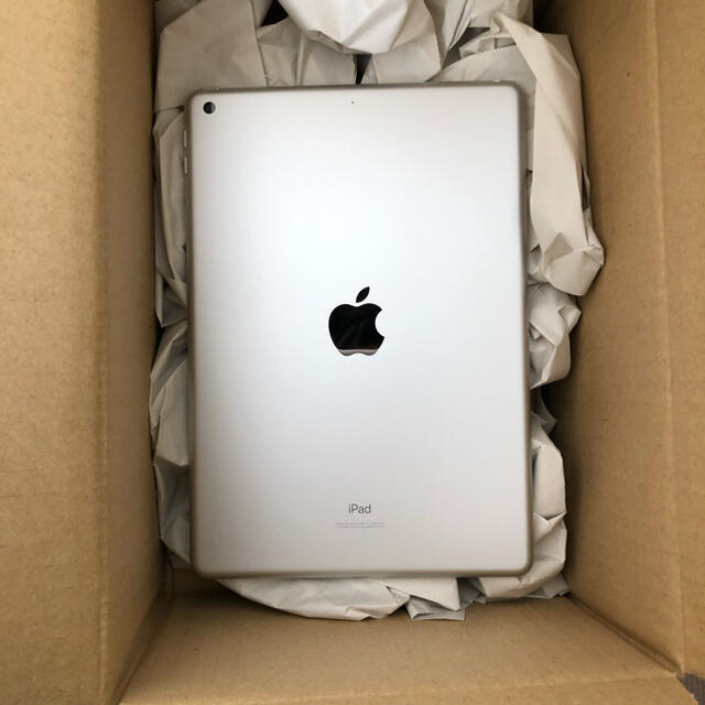 即日発送可】Apple ipad 32gb wi-fi 第8世代 極美品 即日発送可】Apple ipad 32gb wi-fi 第8世代 極美品