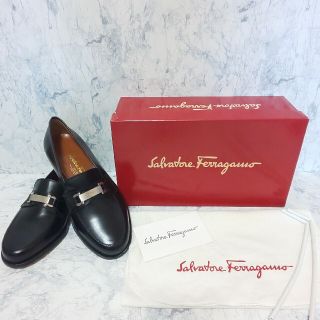 サルヴァトーレフェラガモ(Salvatore Ferragamo)の定価6.05万【新品】フェラガモ ガンチーニ ビットローファー 24.5cm(ローファー/革靴)