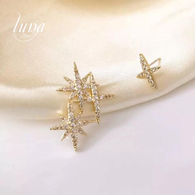 STAR JEWELRY(スタージュエリー)のStar zirconia pierce★s925 post☆GOLD レディースのアクセサリー(ピアス)の商品写真