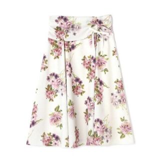 ジルバイジルスチュアート(JILL by JILLSTUART)のあきあき様専用♡ジルバイジルスチュアート ブルームトロピックスカート(ひざ丈スカート)