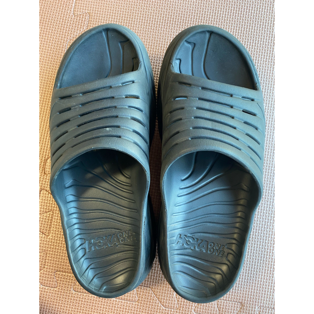 BEAMS(ビームス)のHOKAONEONE ホカオネオネ リカバリーサンダル　28cm メンズの靴/シューズ(サンダル)の商品写真