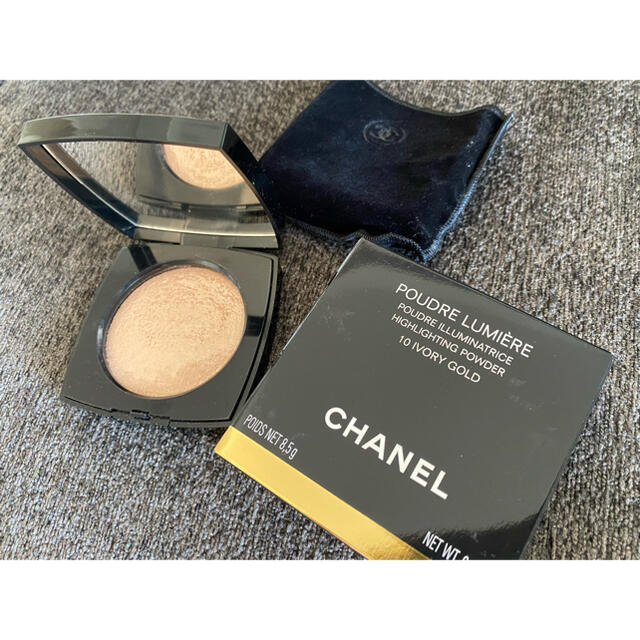 CHANEL(シャネル)のCHANELフェイスパウダー コスメ/美容のベースメイク/化粧品(フェイスパウダー)の商品写真