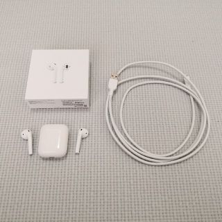 アップル(Apple)のApple AirPods 2019年ワイヤレス充電非対応モデル【注意事項あり】(ヘッドフォン/イヤフォン)