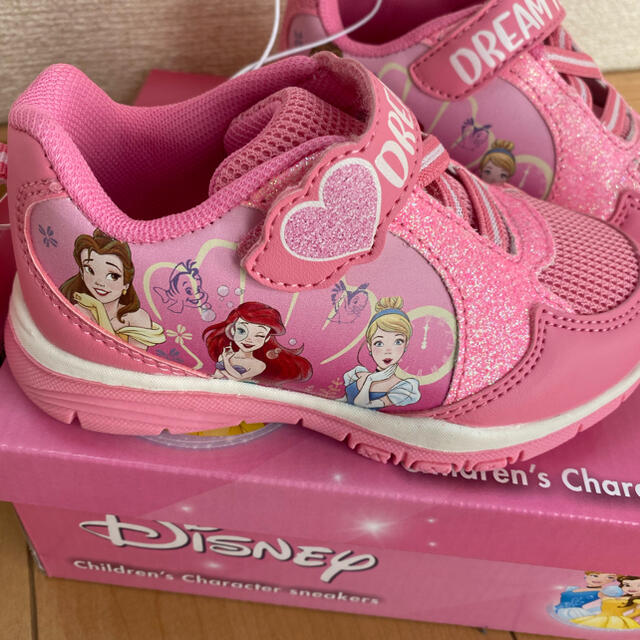 Disney(ディズニー)のディズニー　プリンセス　スニーカー　16センチ キッズ/ベビー/マタニティのキッズ靴/シューズ(15cm~)(スニーカー)の商品写真