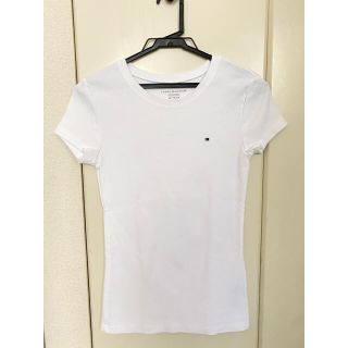 トミーヒルフィガー(TOMMY HILFIGER)のTOMMY HILFIGER Tシャツ クルーネック 半袖 トップス ロゴ 無地(Tシャツ(半袖/袖なし))