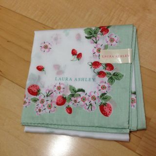 ローラアシュレイ(LAURA ASHLEY)のLAURA ASHLEY ハンカチ新品(ハンカチ)