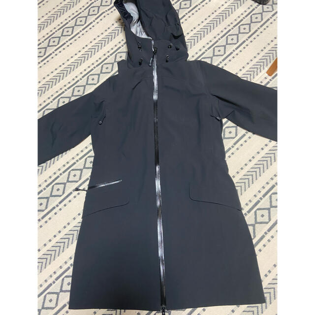 CANADA GOOSE - レインコートの通販 by monaka's shop|カナダ CANADA GOOSE - レインコートの通販 by monaka's shop|カナダ