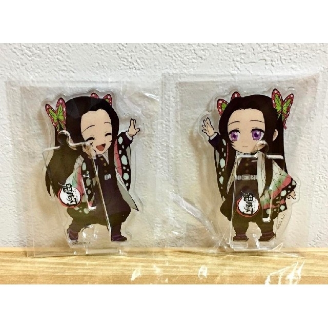 新品未開封】鬼滅の刃 繋がるアクリルスタンド 胡蝶カナエの通販 新品未開封】鬼滅の刃 繋がるアクリルスタンド 胡蝶カナエの通販