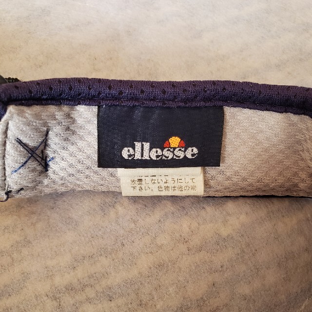 ellesse(エレッセ)のエレッセ　シャツ&サンバイザー　テニス・バドミントン スポーツ/アウトドアのテニス(ウェア)の商品写真