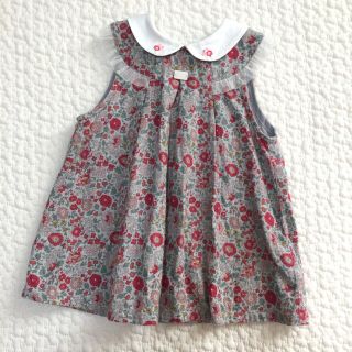 ベベ(BeBe)のfillot de bebe reduction 花柄ワンピース 70〜80cm(ワンピース)