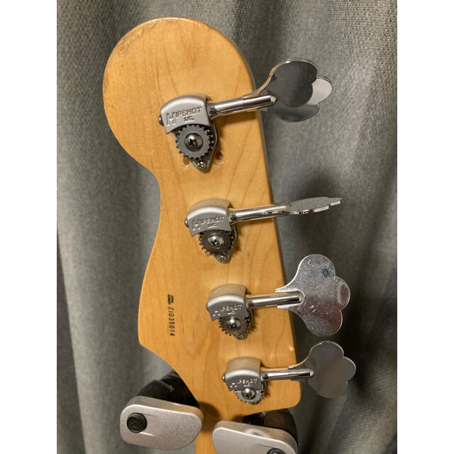 Fender(フェンダー)のFender American Standard ジャズベース サンバースト 楽器のベース(エレキベース)の商品写真