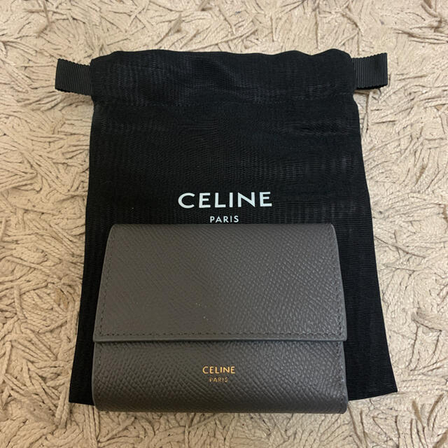 お値下げ中〗CELINE セリーヌ 三つ折財布 グレー 【翌日発送可能】 www