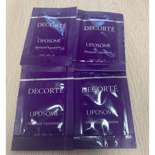 COSME DECORTE(コスメデコルテ)のDECORTE LIPOSOME コスメ/美容のキット/セット(サンプル/トライアルキット)の商品写真