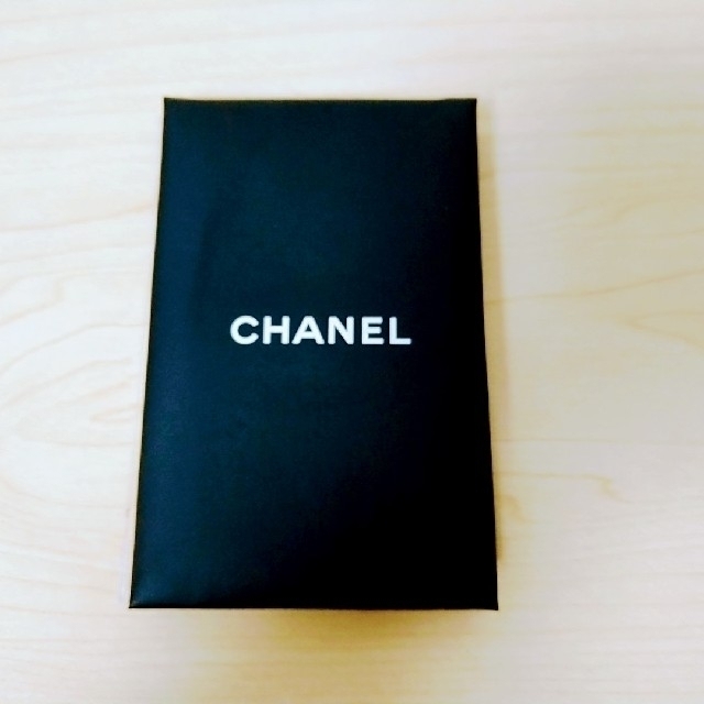 CHANEL(シャネル)の【最終値下げ・新品未使用】CHANEL オイルコントロール ティッシュ  コスメ/美容のメイク道具/ケアグッズ(あぶらとり紙)の商品写真