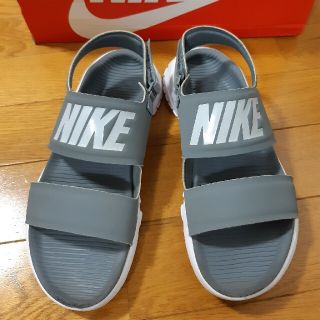 ナイキ(NIKE)のナイキ　サンダル　23センチ(サンダル)