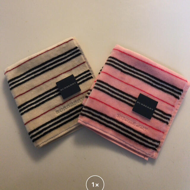 BURBERRY(バーバリー)の新品・未使用！Burberry タオルハンカチ　２枚 レディースのファッション小物(ハンカチ)の商品写真