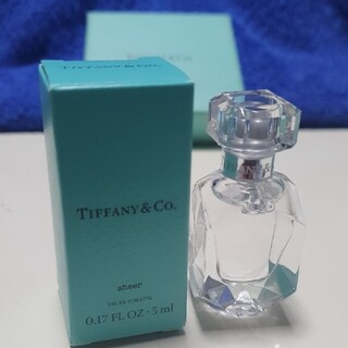 ティファニー(Tiffany & Co.)の豪華香水瓶仕様！ティファニーミニ香水／シアーオードトワレ　５ml(ユニセックス)