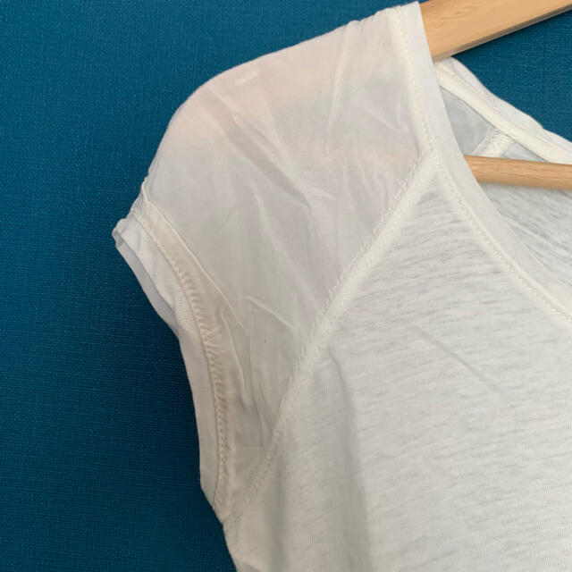 Bershka(ベルシュカ)の【ベルシュカ】半袖Tシャツ レディースのトップス(Tシャツ(半袖/袖なし))の商品写真