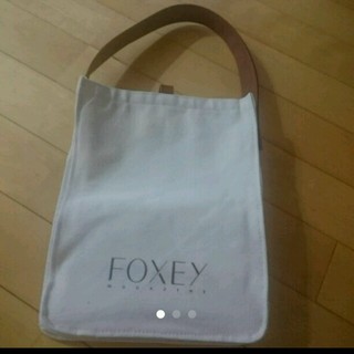 フォクシー(FOXEY)のFOXEY 肩掛けA4サイズバッグ(ショルダーバッグ)