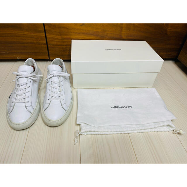 COMMON PROJECTS(コモンプロジェクト)のCommon Projects Achilles Low ホワイト 42 27㎝ メンズの靴/シューズ(スニーカー)の商品写真