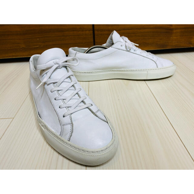 COMMON PROJECTS(コモンプロジェクト)のCommon Projects Achilles Low ホワイト 42 27㎝ メンズの靴/シューズ(スニーカー)の商品写真