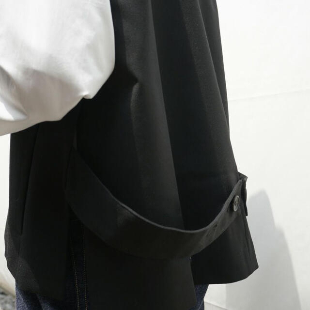 SUNSEA(サンシー)のstein ADJUSTABLE VEST[BLACK] メンズのトップス(ベスト)の商品写真