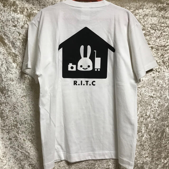 トップス新品　Mサイズ　CUNE Tシャツ　兵庫県