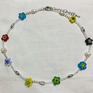 ディーホリック(dholic)のハンドメイド　フラワーミルフィオリビーズネックレス🤍おまけリング付き(ネックレス)