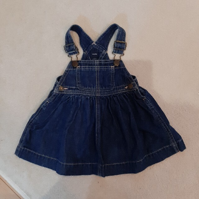 babyGAP(ベビーギャップ)のGAP デニム ジャンパースカート 80 キッズ/ベビー/マタニティのベビー服(~85cm)(ワンピース)の商品写真