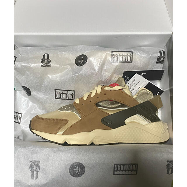 STUSSY / NIKE AIR HUARACHE LE DESERT OAK