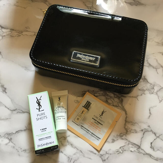 Yves Saint Laurent Beaute(イヴサンローランボーテ)のイヴ　サンローラン　ポーチ　サンプルセット レディースのファッション小物(ポーチ)の商品写真