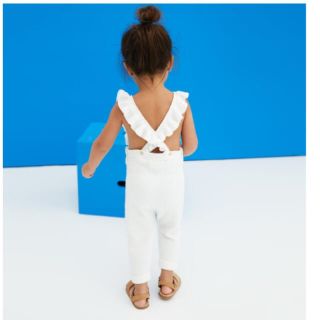 ザラキッズ(ZARA KIDS)の新品 タグ付きzarababy ザラベビー サロペット　ニット　90 95(パンツ/スパッツ)