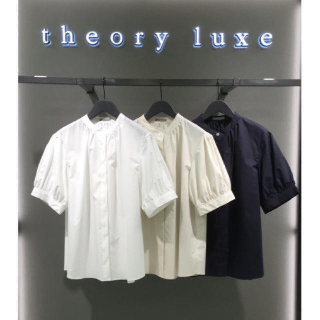 Theory luxe(セオリーリュクス)のTheory luxe パフスリーブブラウス レディースのトップス(シャツ/ブラウス(半袖/袖なし))の商品写真