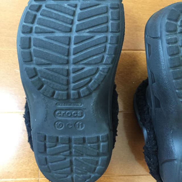 crocs(クロックス)のクロックス キッズ/ベビー/マタニティのキッズ靴/シューズ(15cm~)(サンダル)の商品写真