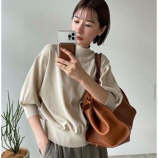 ステュディオス(STUDIOUS)の完売人気商品❤️松本恵奈着用　クラネ　プルオーバー(カットソー(半袖/袖なし))