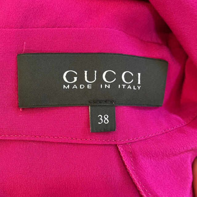 Gucci(グッチ)のグッチ　シルク　ワンピース レディースのワンピース(ひざ丈ワンピース)の商品写真
