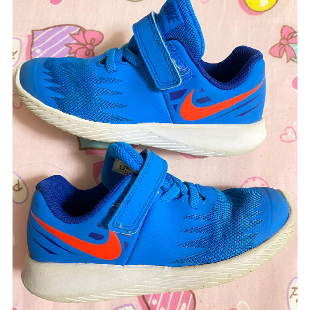 NIKE(ナイキ)のナイキNIKEキッズシューズブルー16cmスニーカースターランナー キッズ/ベビー/マタニティのキッズ靴/シューズ(15cm~)(スニーカー)の商品写真