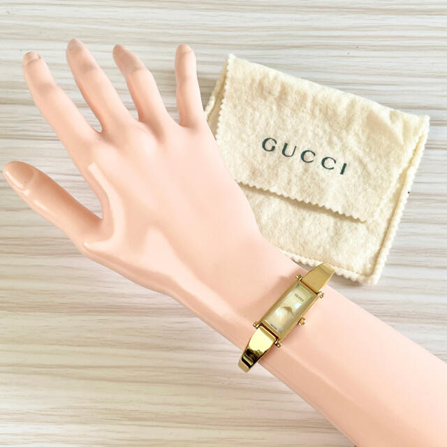 Gucci レディース腕時計 ハングル 1500Lの通販 by Haru's shop｜グッチならラクマ - 246 GUCCI グッチ時計 ゴールド 再入荷新作