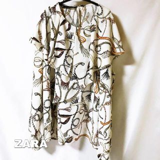 ザラ(ZARA)の【ZARA】ザラ エスメス馬具柄 デザインフリルブラウス カットソー(シャツ/ブラウス(長袖/七分))