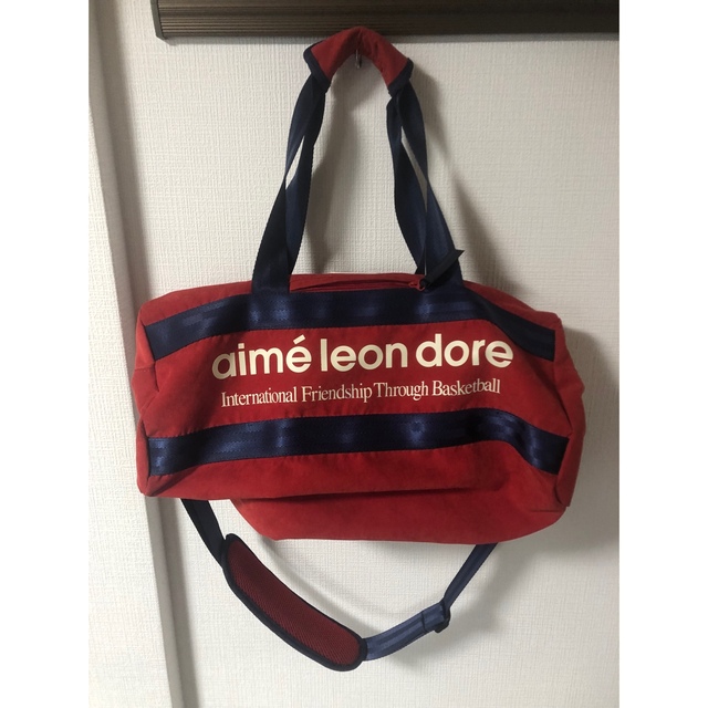 New Balance(ニューバランス)のaime leon dore new balance duffle bag 赤 メンズのバッグ(ボストンバッグ)の商品写真